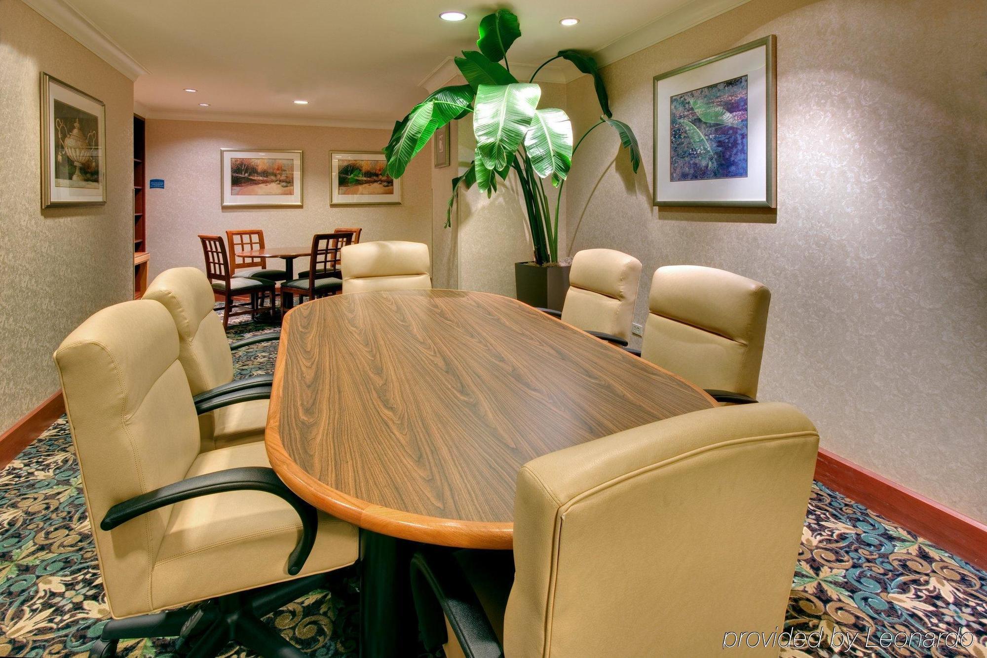 Staybridge Suites Chicago-Oakbrook Terrace By Ihg Удобства фото