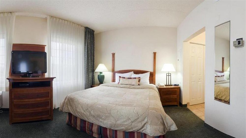 Staybridge Suites Chicago-Oakbrook Terrace By Ihg Экстерьер фото